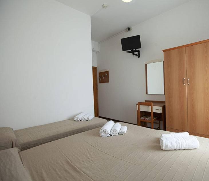 Hotel Isabell Rimini Esterno foto